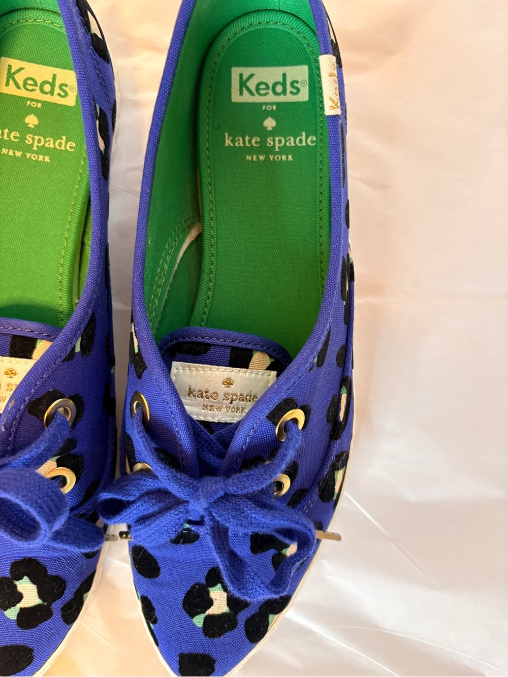 Kate Spade x Keds Blue Leopard Print Pointer Sneakers Canvas Flats Size 7 - Picture 3 of 12